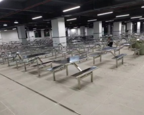 不（bú）鏽鋼餐桌（zhuō）椅HW-K007